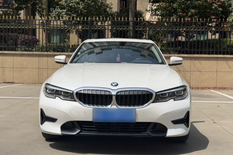 Used BMW 3 Series 2021 Restyled 320i Sport Package Exterior 12