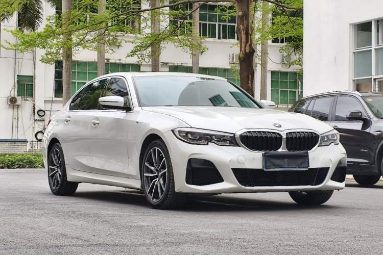 Used BMW 3 Series 2021 320Li M Sport Package Exterior 2
