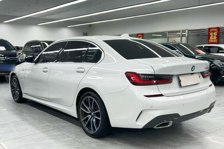 Used BMW 3 Series 2021 Second Facelift 320Li M Sport Package Exterior 2