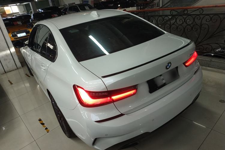 Used BMW 3 Series 2021 Restyled 325i M Sport Night Edition Package Exterior 2