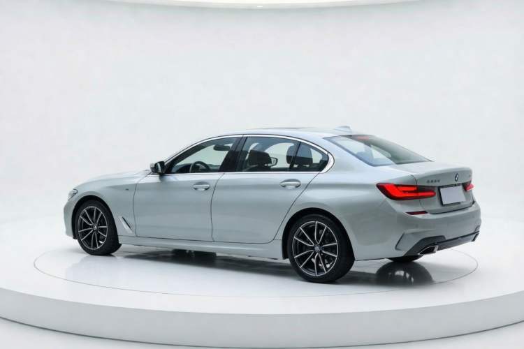 Used BMW 3 Series 2021 320Li M Sport Package Exterior 2