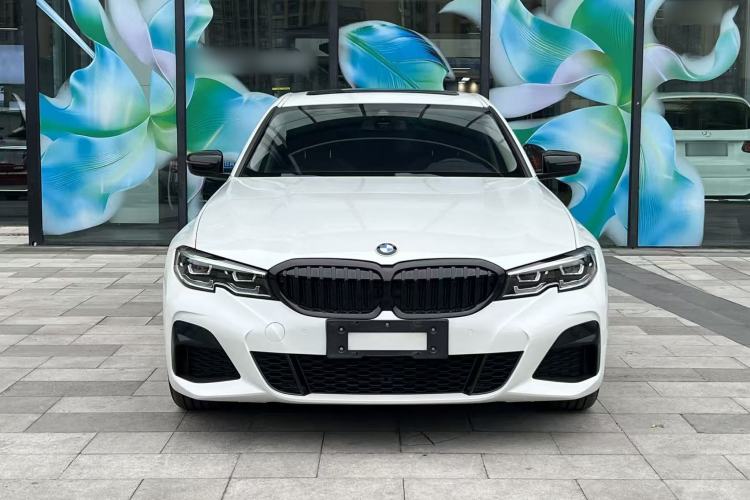 Used BMW 3 Series 2021 Restyled 325Li M Sport Package Exterior 2