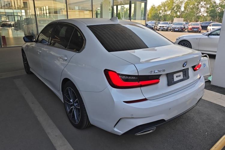 Used BMW 3 Series 2021 Second Facelift 320Li M Sport Package Exterior 2