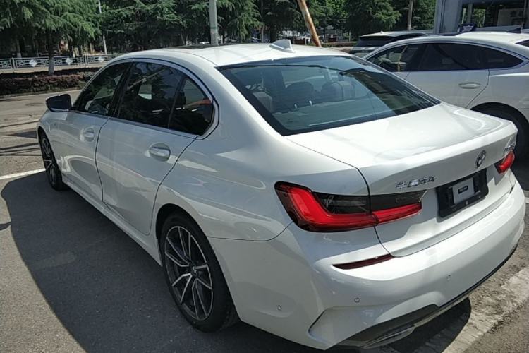 Used BMW 3 Series 2021 Second Facelift 325Li M Sport Package Exterior 2