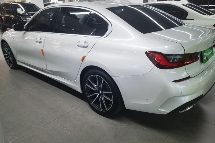 Used BMW 3 Series 2021 Second Facelift 325Li M Sport Package Exterior 2