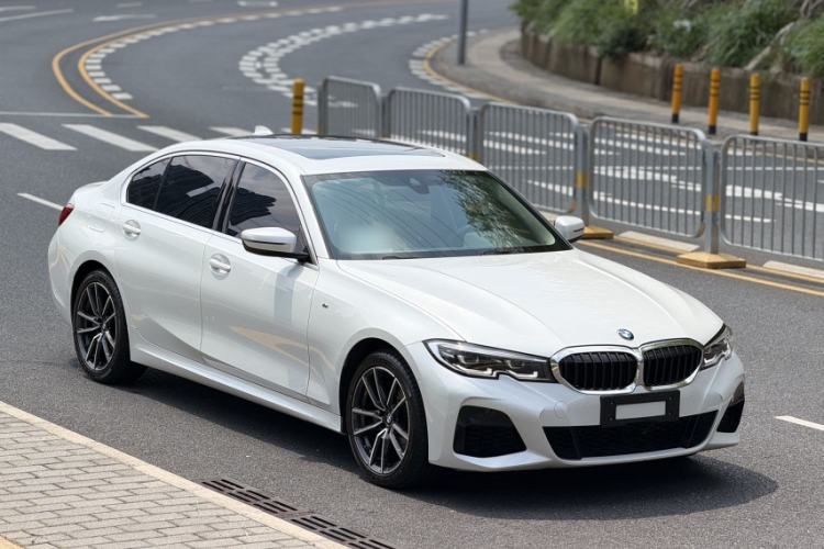 Used BMW 3 Series 2021 Restyled 325Li M Sport Package Exterior 2