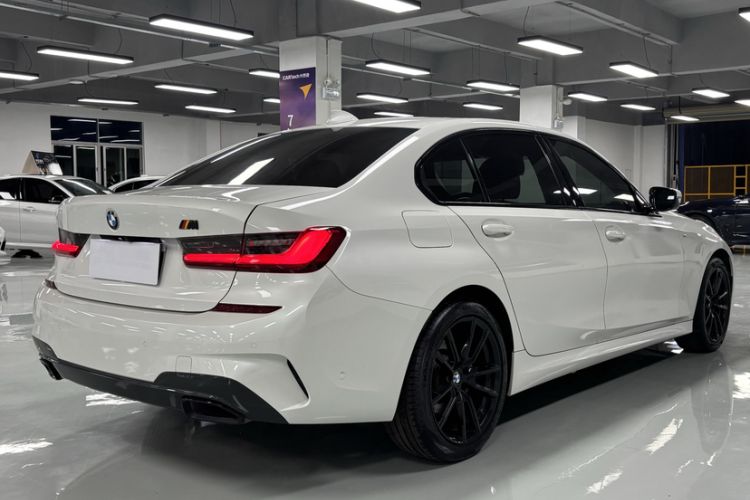 Used BMW 3 Series 2021 Restyled 325Li M Sport Package Exterior 2