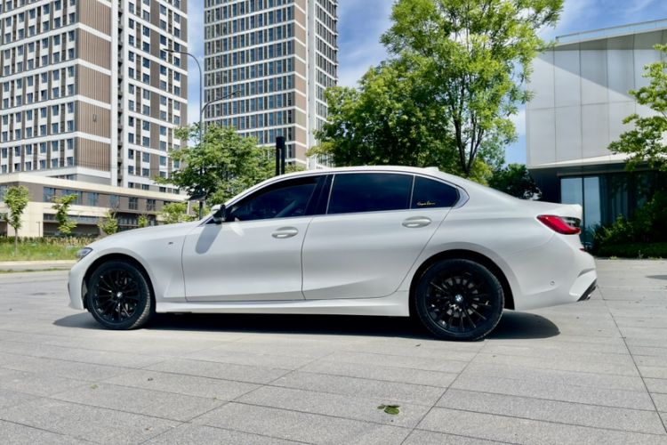 Used BMW 3 Series 2021 Restyled 325Li M Sport Package Exterior 3