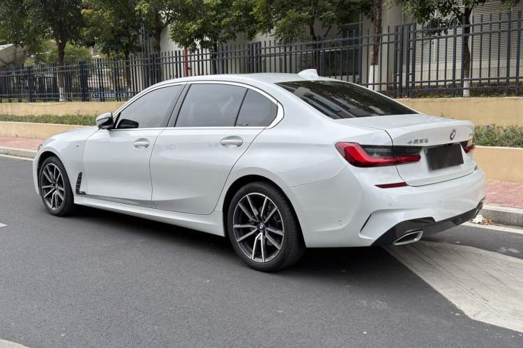 Used BMW 3 Series 2021 Second Facelift 325Li M Sport Package Exterior 3
