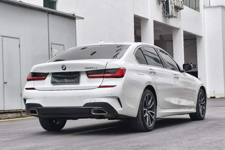 Used BMW 3 Series 2021 320Li M Sport Package Exterior 3