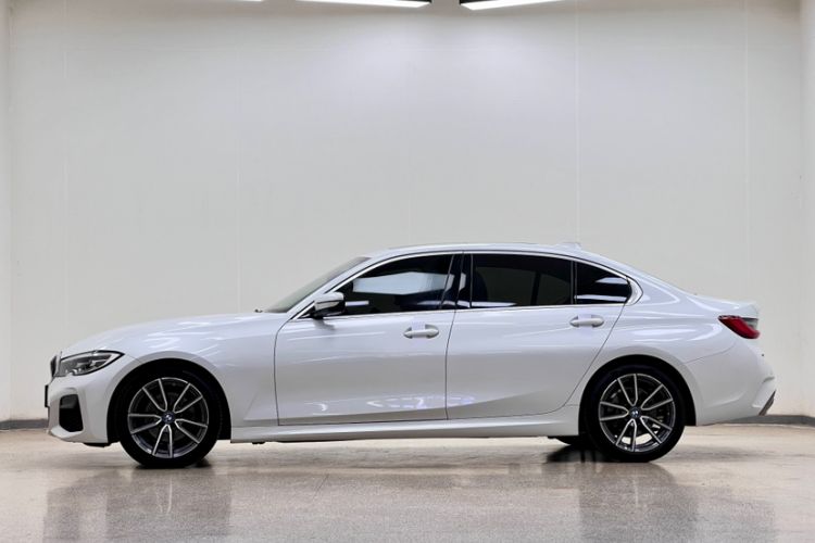 Used BMW 3 Series 2021 320Li M Sport Package Exterior 3
