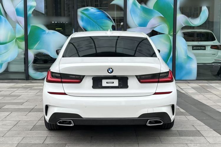 Used BMW 3 Series 2021 Restyled 325Li M Sport Package Exterior 3