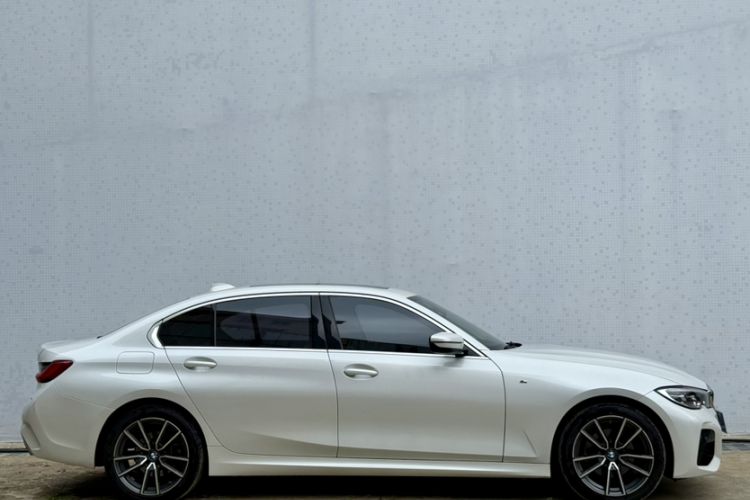Used BMW 3 Series 2021 Facelifted 320Li M Sport Package Exterior 3