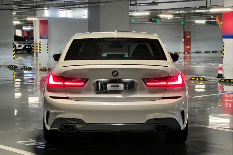 Used BMW 3 Series 2021 325Li M Sport Shadowline Package Exterior 3