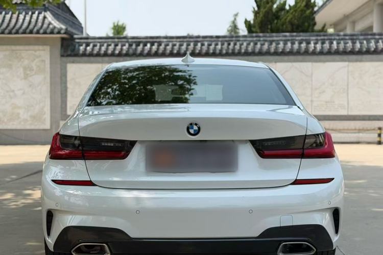 Used BMW 3 Series 2021 Second Facelift 325Li M Sport Package Exterior 3