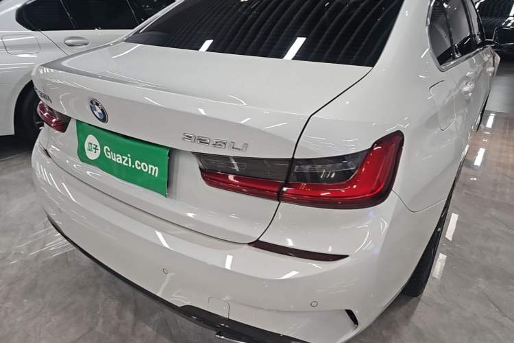 Used BMW 3 Series 2021 Facelifted 320Li M Sport Package Exterior 3