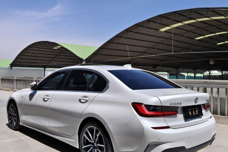 Used BMW 3 Series 2021 Second Facelift 325Li M Sport Package Exterior 3