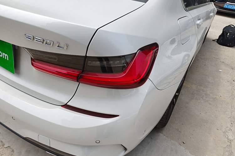 Used BMW 3 Series 2021 Second Facelift 320Li M Sport Package Exterior 3