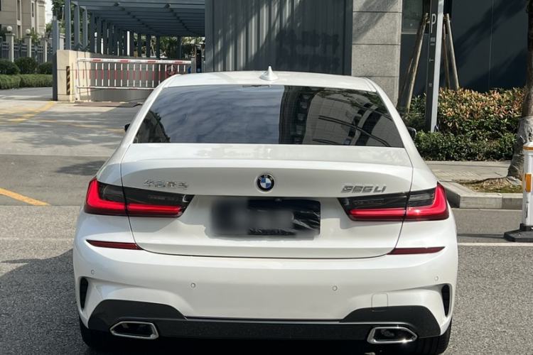 Used BMW 3 Series 2021 Second Facelift 325Li M Sport Package Exterior 4