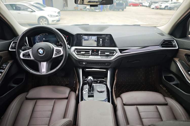 Used BMW 3 Series 2021 320Li M Sport Package Exterior 4