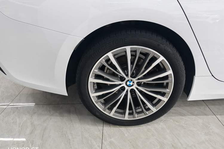 Used BMW 3 Series 2021 320i Sport Package Exterior 4