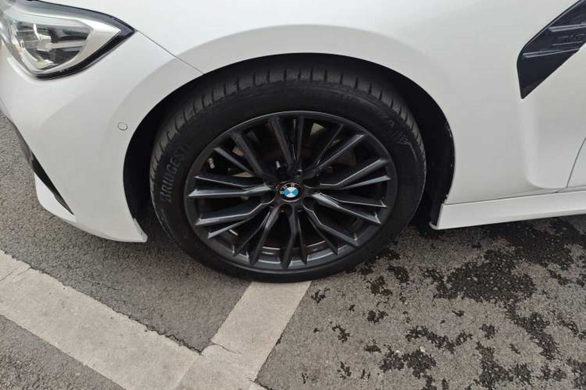 Used BMW 3 Series 2021 Restyled 325i M Sport Night Edition Package Exterior 4