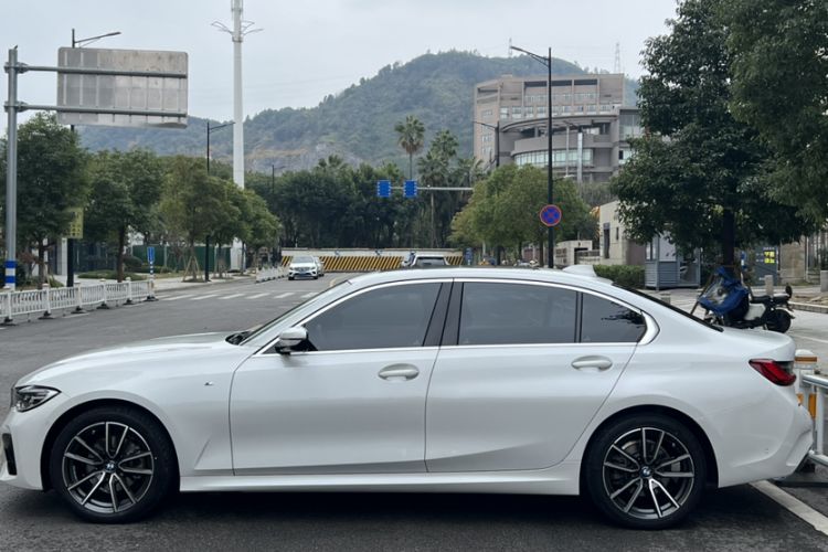 Used BMW 3 Series 2021 325Li M Sport Package Exterior 4