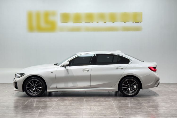Used BMW 3 Series 2021 Restyled 325Li M Sport Package Exterior 4