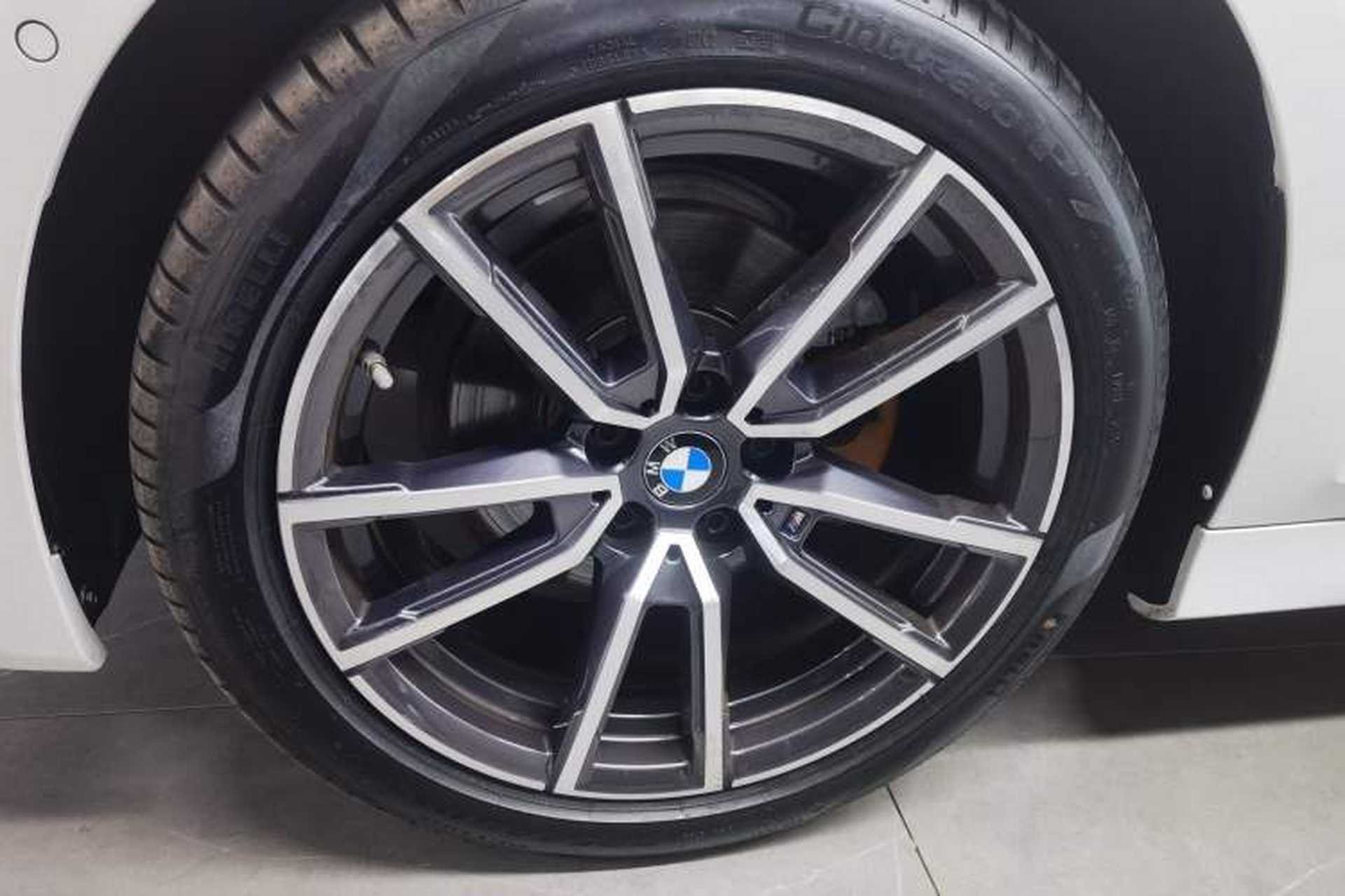 Used BMW 3 Series 2021 Second Facelift 325Li M Sport Package Exterior 4