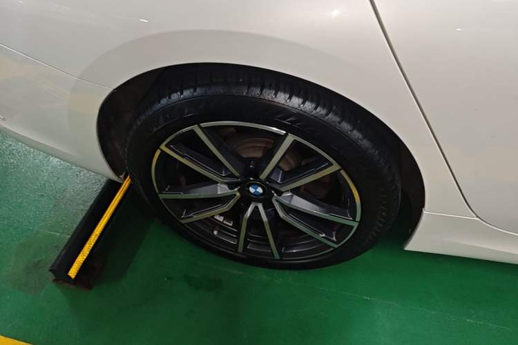 Used BMW 3 Series 2021 Facelifted 320Li M Sport Package Exterior 5