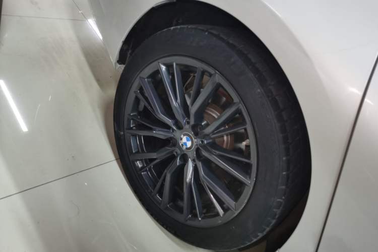 Used BMW 3 Series 2021 Facelifted 325Li M Sport Night Edition Package Exterior 5