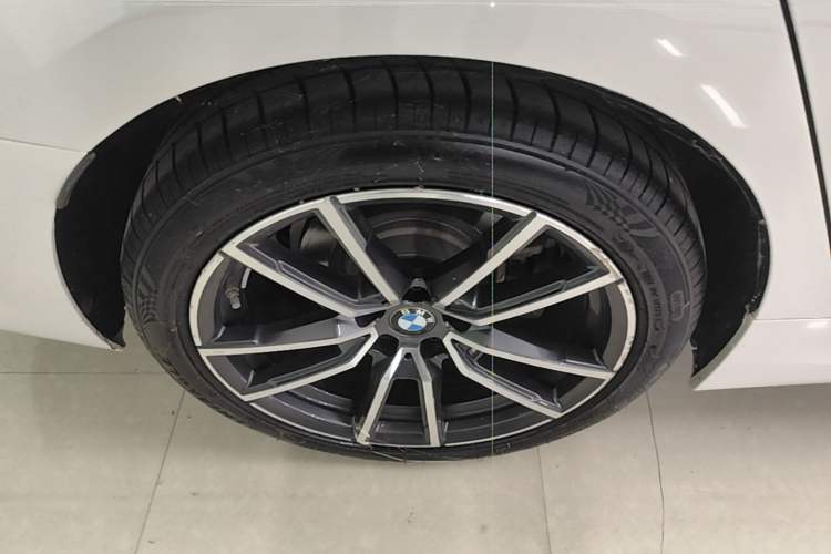 Used BMW 3 Series 2021 325Li M Sport Package Exterior 5