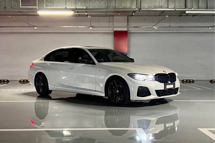 Used BMW 3 Series 2021 325Li M Sport Shadowline Package Exterior 5