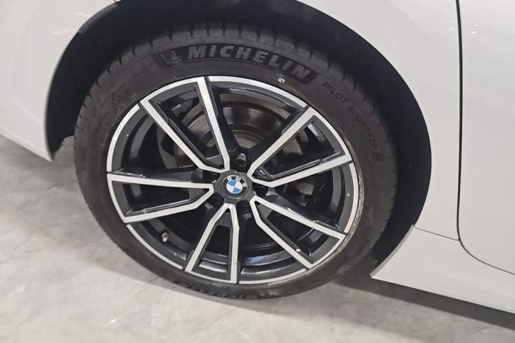 Used BMW 3 Series 2021 Facelifted 320Li M Sport Package Exterior 5