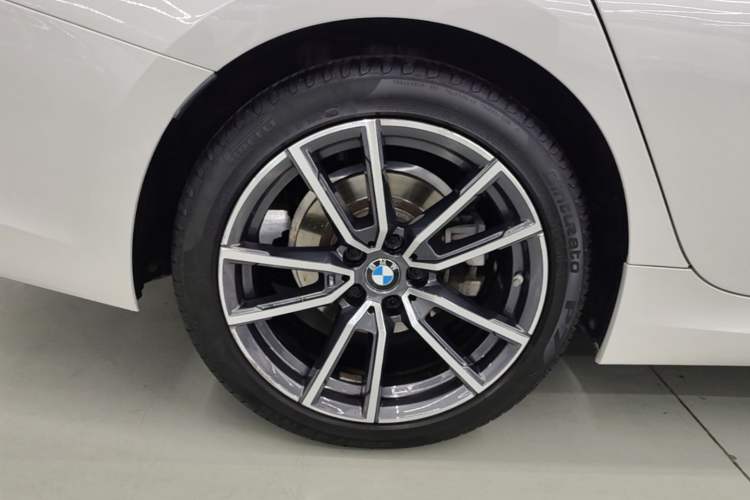 Used BMW 3 Series 2021 Facelifted 320Li M Sport Package Exterior 5