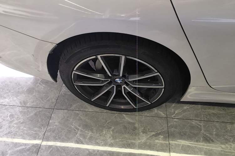 Used BMW 3 Series 2021 320Li M Sport Package Exterior 5
