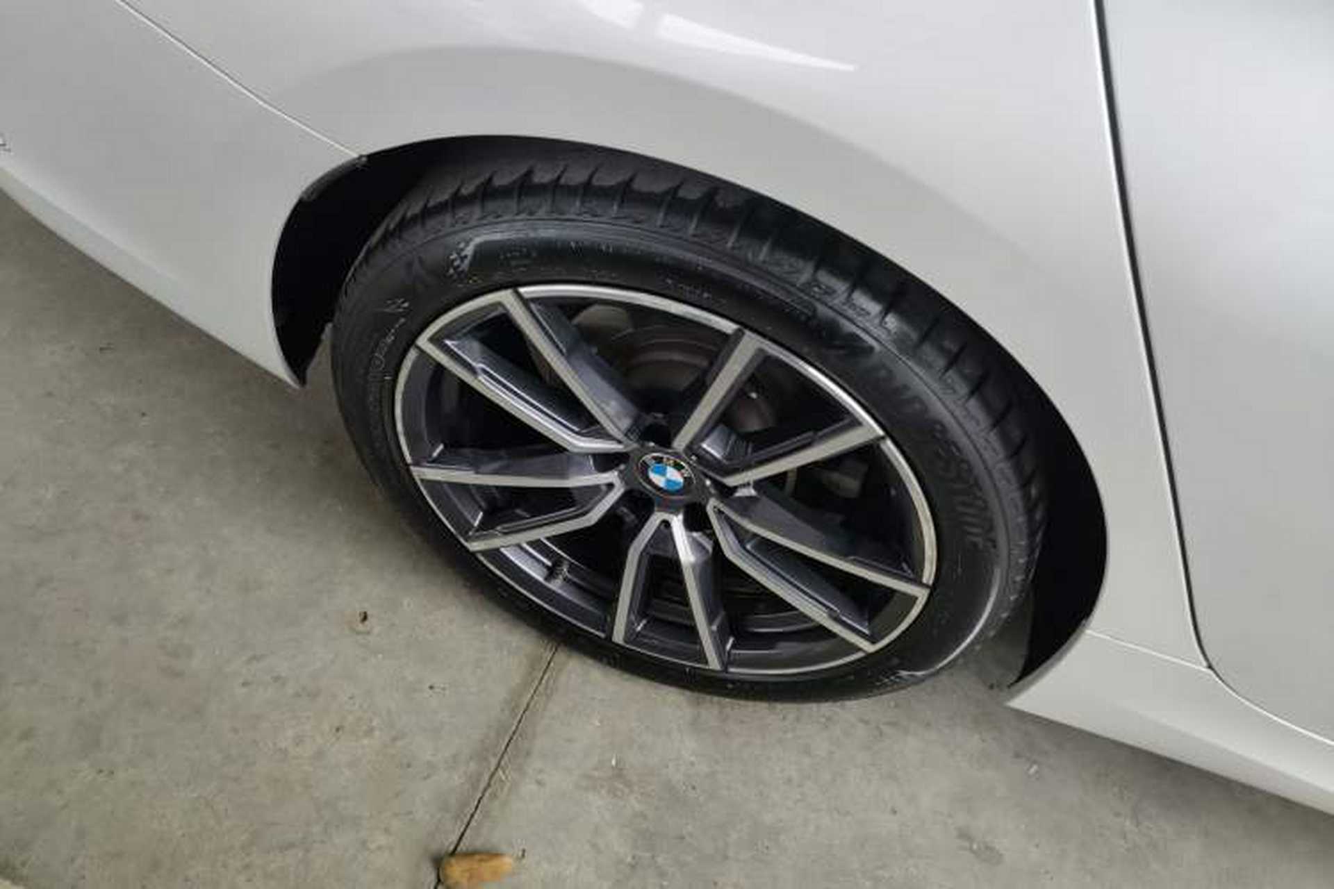 Used BMW 3 Series 2021 Second Facelift 325Li M Sport Package Exterior 5