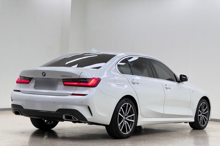 Used BMW 3 Series 2021 320Li M Sport Package Exterior 6