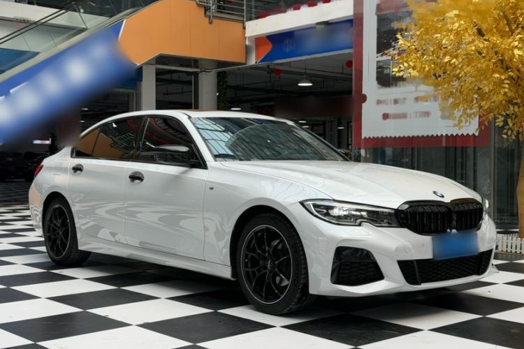 Used BMW 3 Series 2021 Second Facelift 320Li M Sport Package Exterior 6