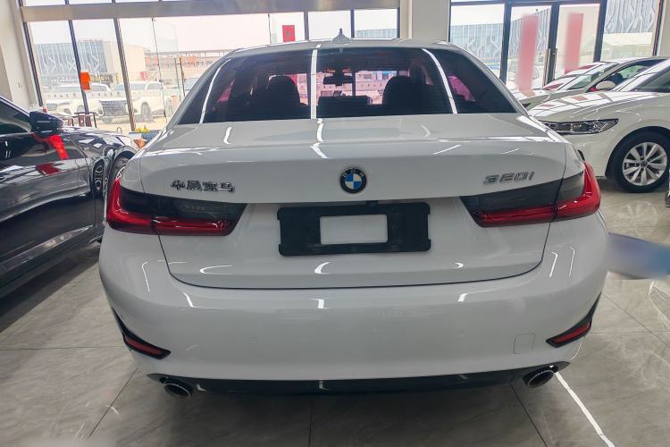 Used BMW 3 Series 2021 320i Sport Package Exterior 7