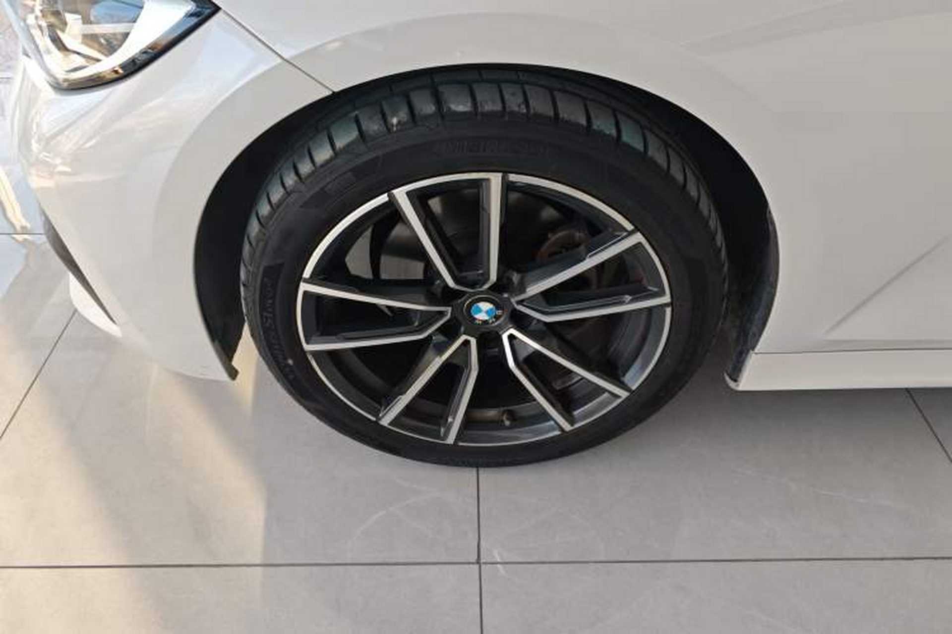 Used BMW 3 Series 2021 Facelifted 320Li M Sport Package Exterior 7