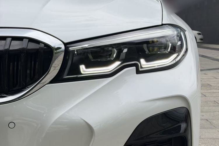 Used BMW 3 Series 2021 Restyled 325Li M Sport Package Exterior 8