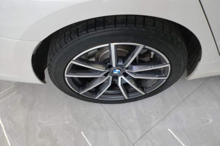 Used BMW 3 Series 2021 Restyled 325Li xDrive M Sport Package Exterior 8