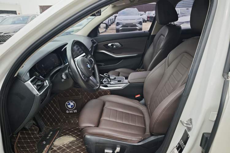 Used BMW 3 Series 2021 320Li M Sport Package Exterior 9