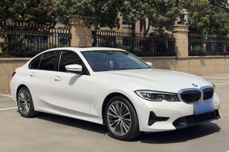 Used BMW 3 Series 2021 Restyled 320i Sport Package Exterior 9