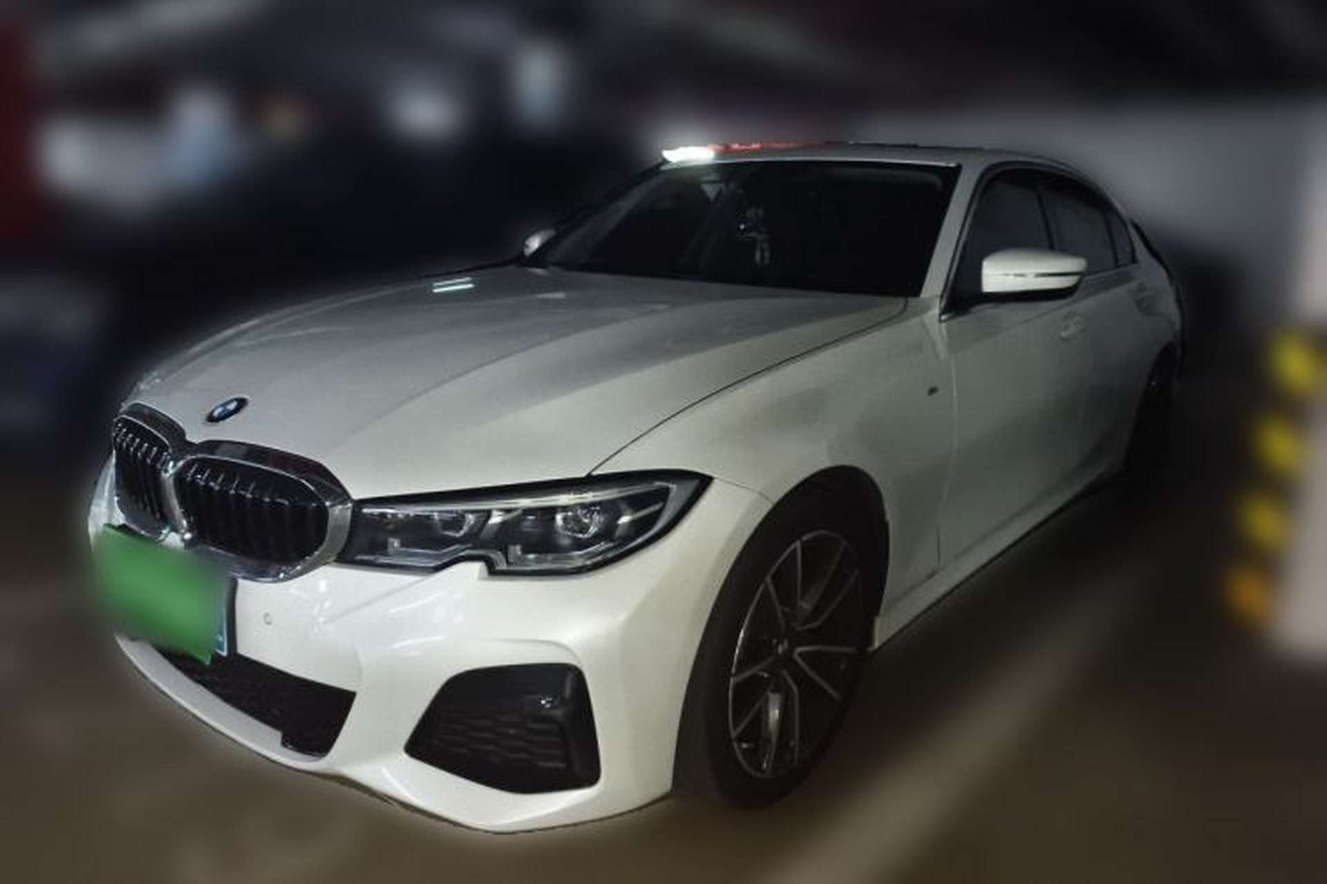 Used BMW 3 Series 2021 Facelifted 320Li M Sport Package Front Left 45 Deg