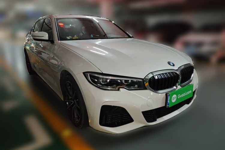 Used BMW 3 Series 2021 Second Facelift 320Li M Sport Package Front Right 45 Deg