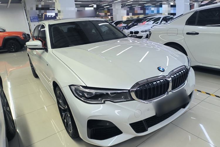 Used BMW 3 Series 2021 Second Facelift 325Li M Sport Package Front Right 45 Deg
