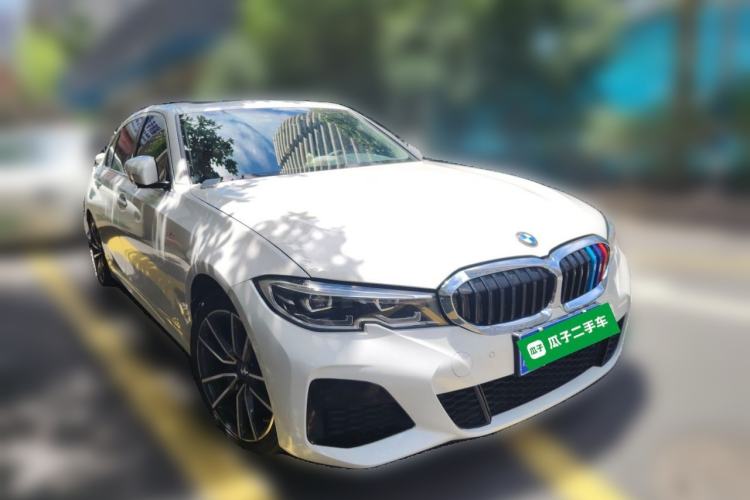 Used BMW 3 Series 2021 Second Facelift 325Li M Sport Package Front Right 45 Deg