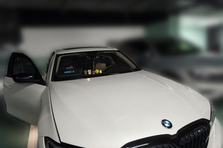 Used BMW 3 Series 2021 Facelifted 325Li M Sport Night Edition Package Front Right 45 Deg